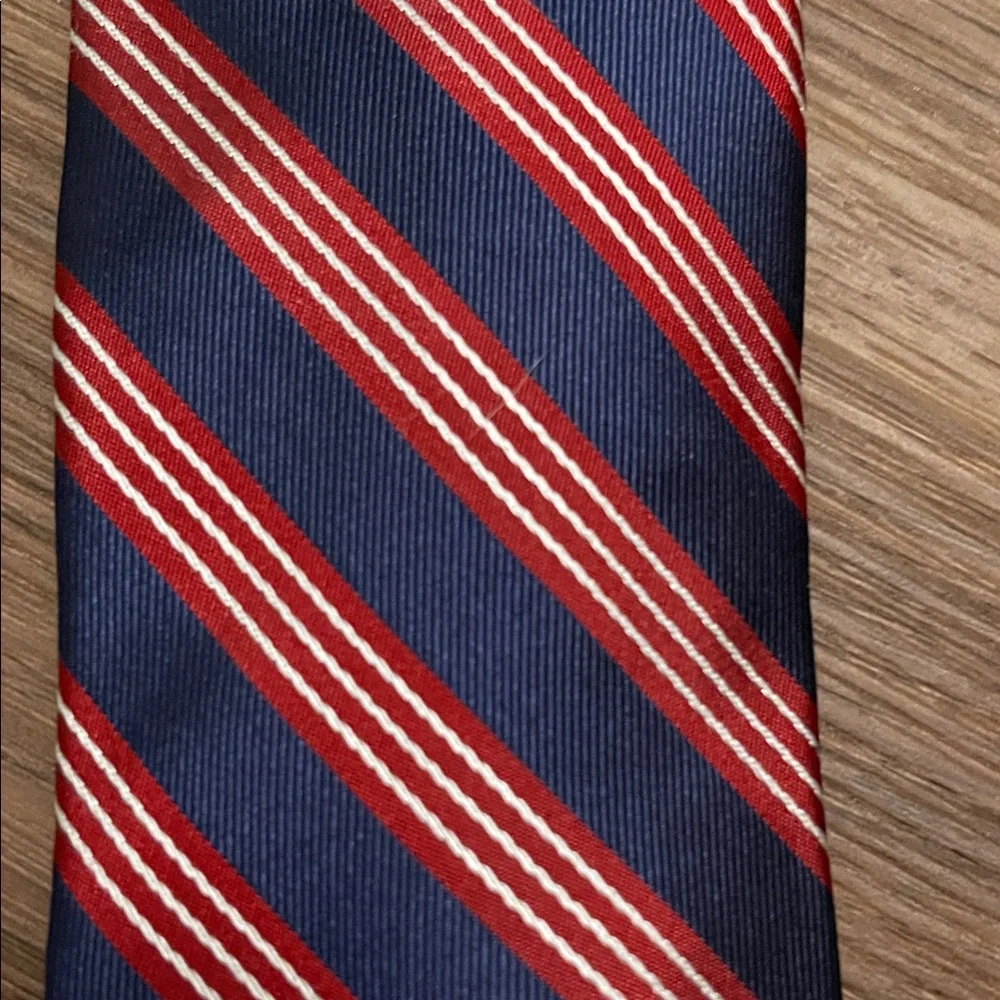 Chaps Navy and Red Striped Mens Tie